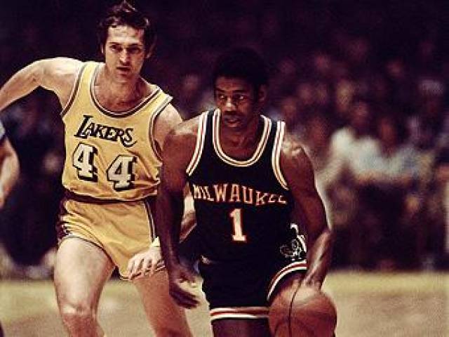 奢侈税而束 奢侈税而束