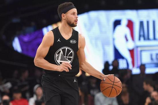 这位年轻球 这位年轻球