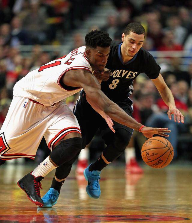 手在高压的 手在高压的