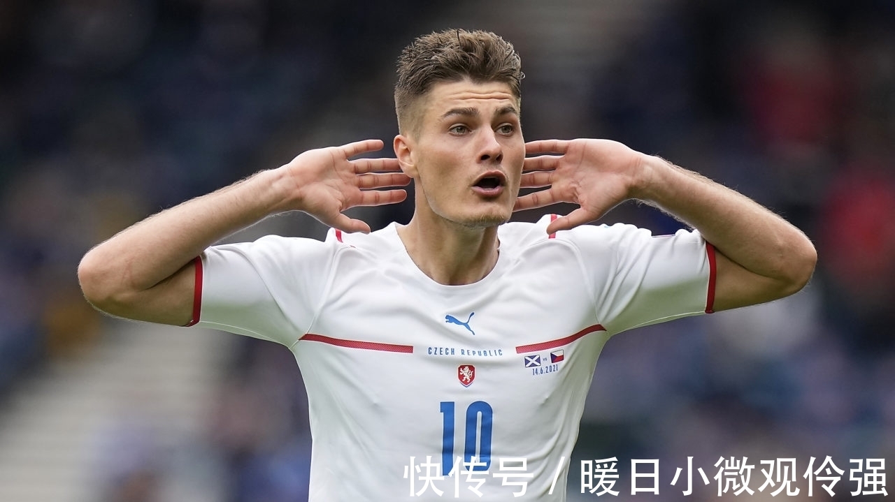 球场举办 球场举办