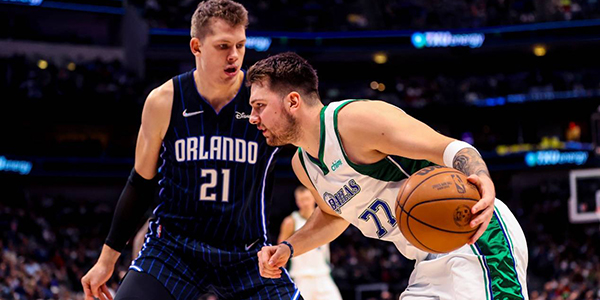 他在场内外 他在场内外