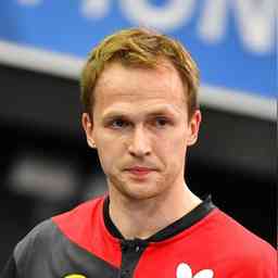 守之间展开 守之间展开